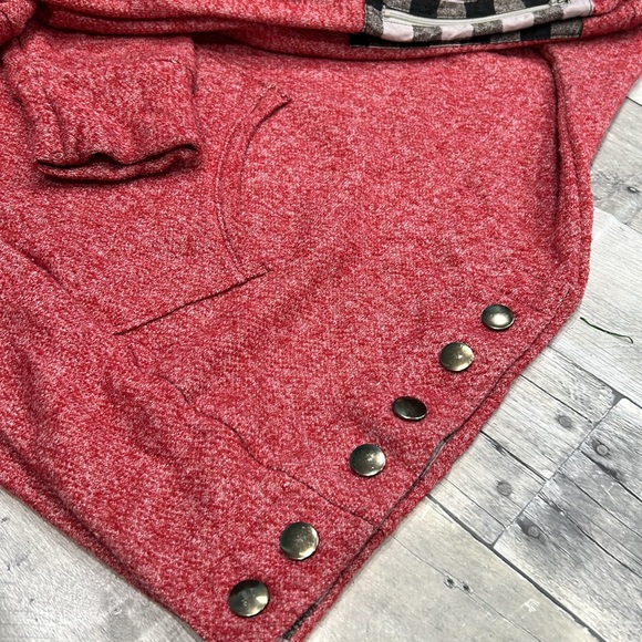 Cowl Neck Lightweight Sweatshirt Red with Side buttons - Picture 2 of 6